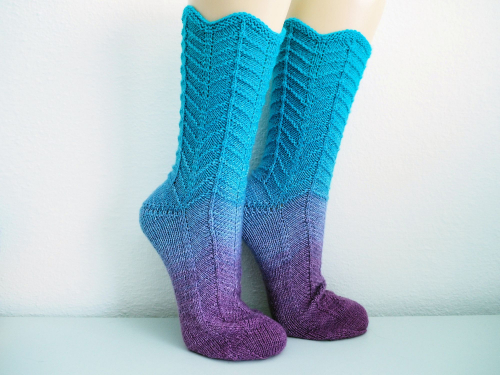 Clara - sock knitting pattern - download