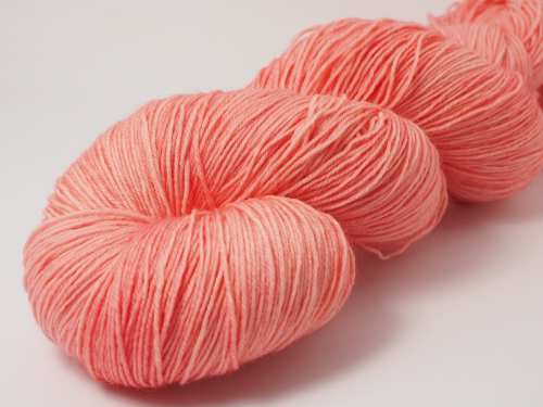 Coral Pink - 100g Merino-Sockyarn, fingering weight