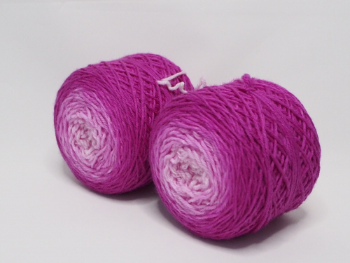 Dahlia - 2 x 50g Merino-Sockyarn, sport weight - gradient