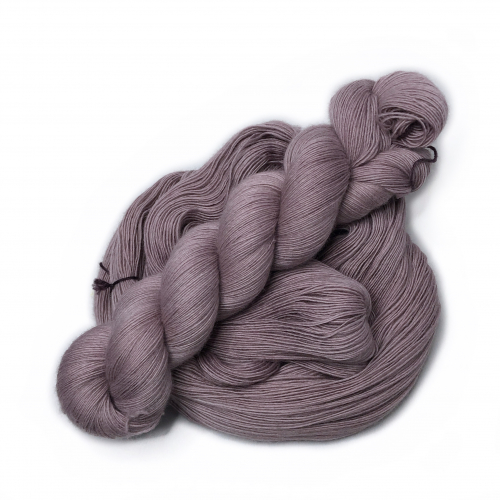 Dove - handdyed yarn, lace weight, merino single ply
