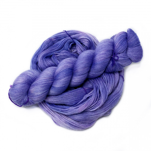 Lavenderfields - handdyed yarn, lace weight, merino single ply