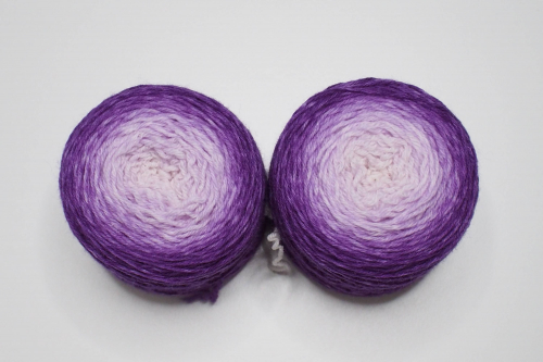 Magic Purple - 2 x 50g Merino-Sockyarn, sport weight - gradient