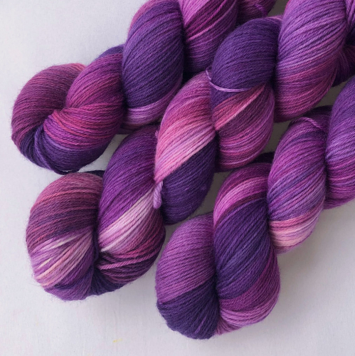 Purple Haze - 100g Merino-Sockenwolle 4-fach, handgefärbt