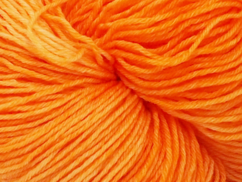 Soft orange - Merino-Sockyarn, sport weight