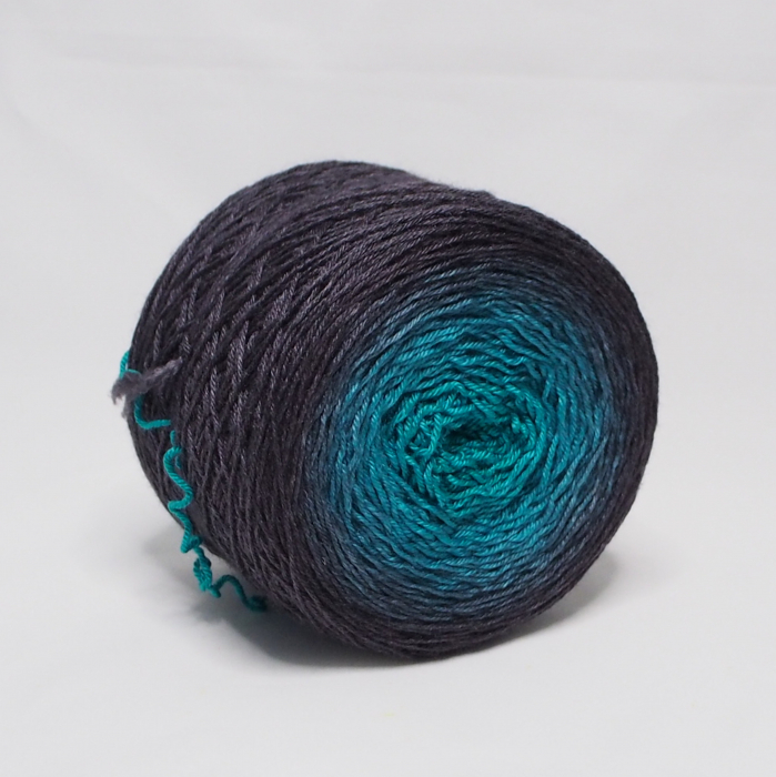 Black Dragon* Gradient yarn 75/25 Merino/Silk - Fingering