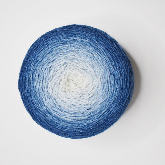 Blueberry* Gradient yarn 75/25 Merino/Silk - Fingering