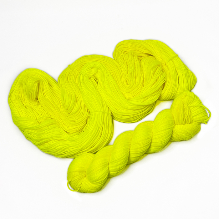 Neon Gelb - Merino-Sockyarn, fingering weight