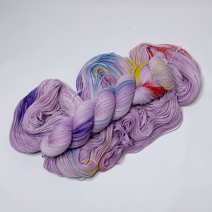 Zarter Amethyst - Merino-Sockenwolle 4-fach