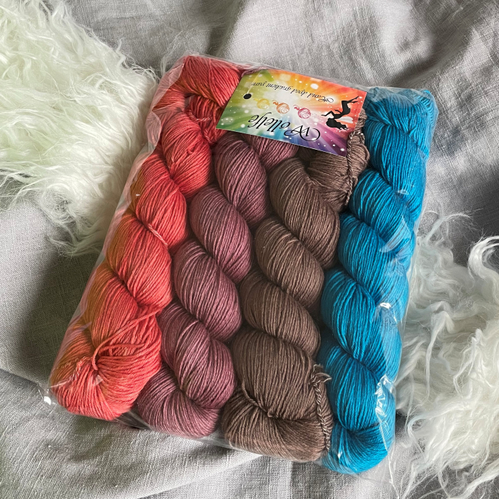 Garnset "Retro" - 4x100g - Merino Silk