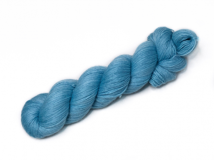 Pacific - handdyed yarn, lace weight, merino single ply