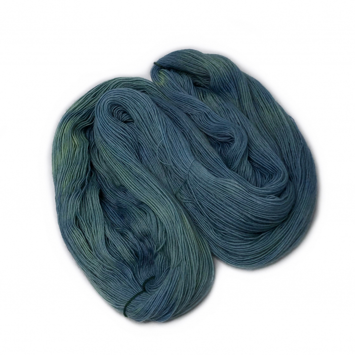 Yucca - handdyed yarn, lace weight, merino single ply