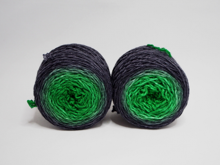 Magic Emerald - 2 x 50g Merino-Sockyarn, sport weight - gradient