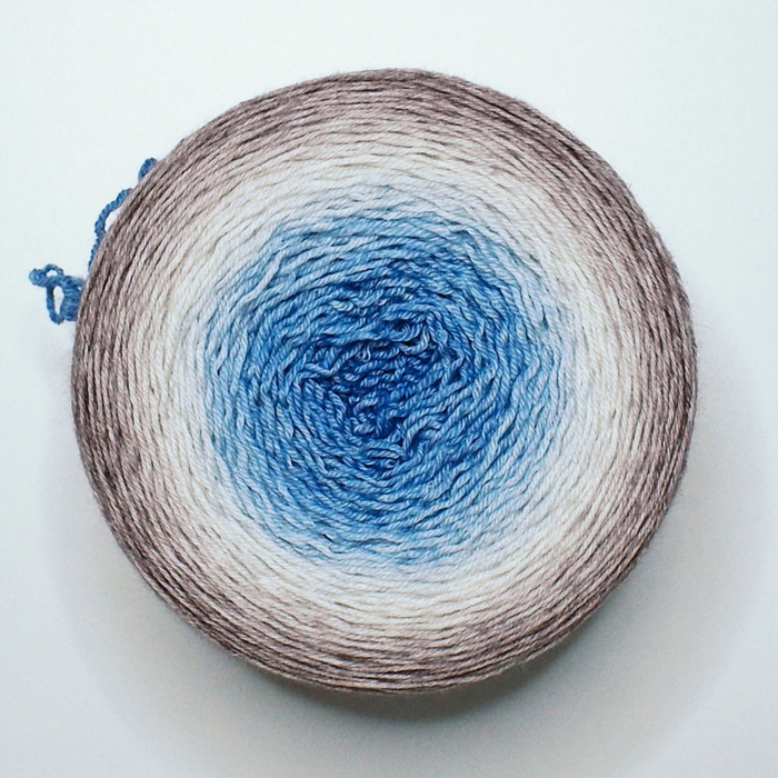 Wintersky* Gradient yarn 75/25 Merino/Silk - Fingering