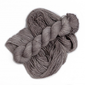 Mausgrau - Merino-Sockyarn, fingering weight
